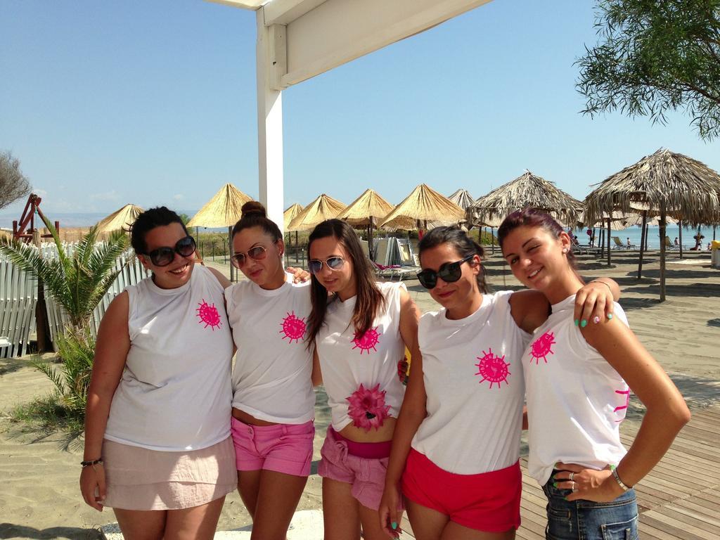 Beach Club Ippocampo Екстериор снимка